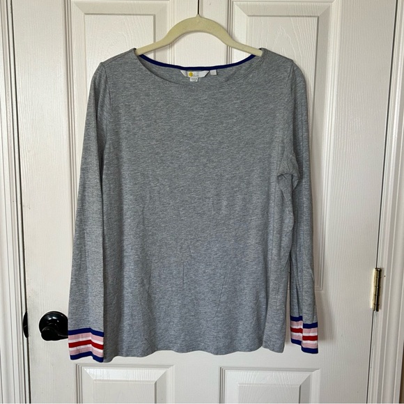 Boden Gray Tee w/ Striped Sleeve Detail✨ - Picture 1 of 5